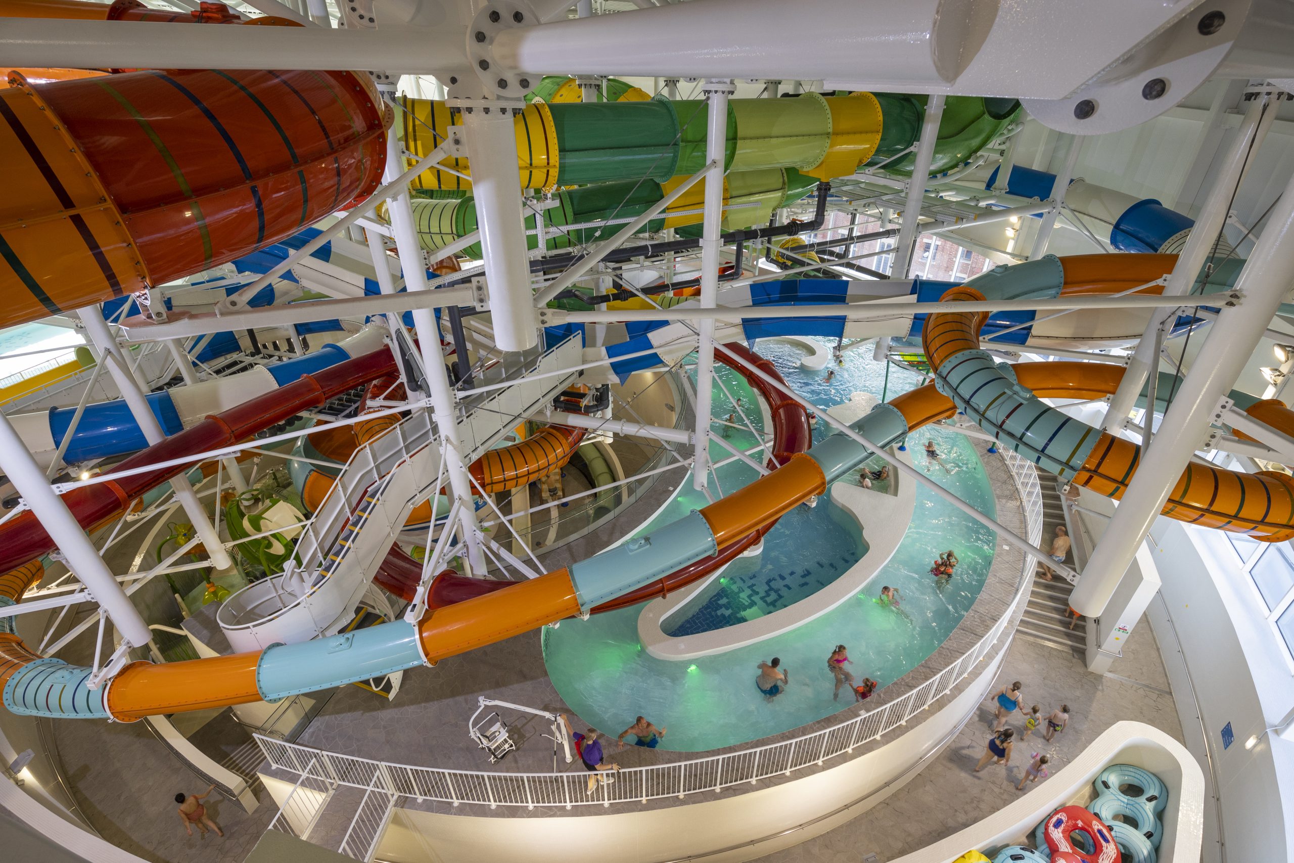 Credit photographer Martine Hamilton Knight for this The Wave Waterpark, Coventry image